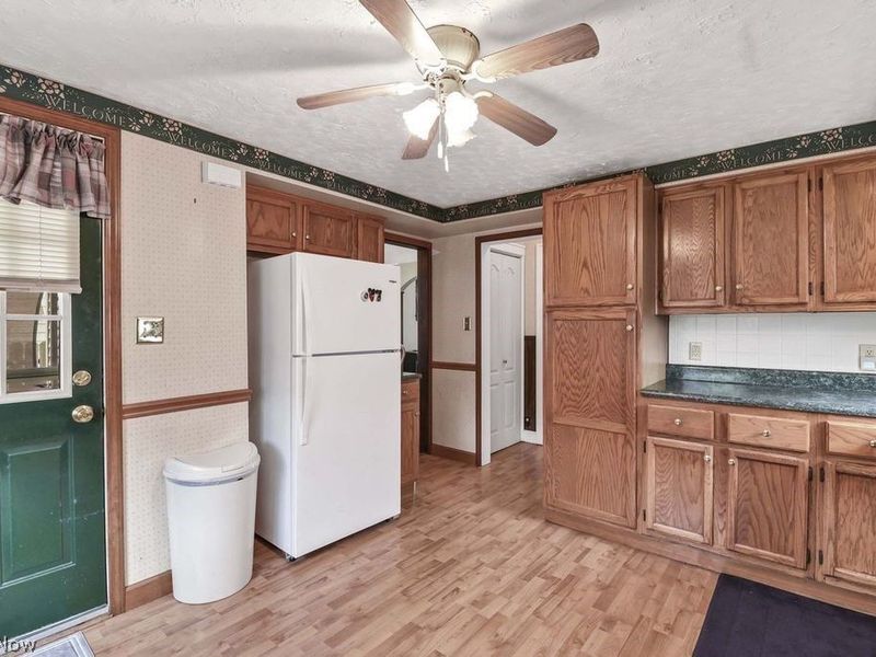 1733 Saratoga Avenue , Cleveland, OH 44109 Photo 18