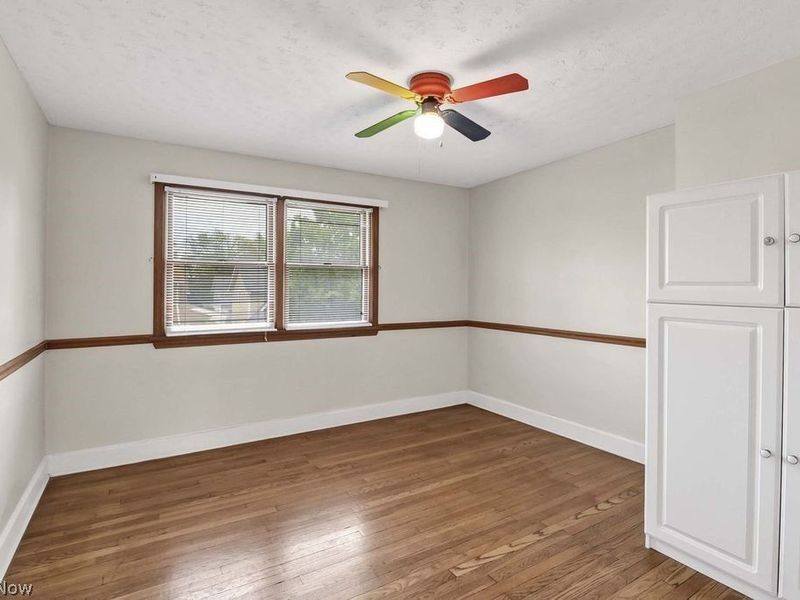 1733 Saratoga Avenue , Cleveland, OH 44109 Photo 24