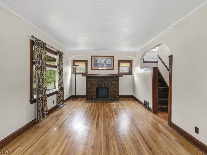 1733 Saratoga Avenue , Cleveland, OH 44109 Photo 9