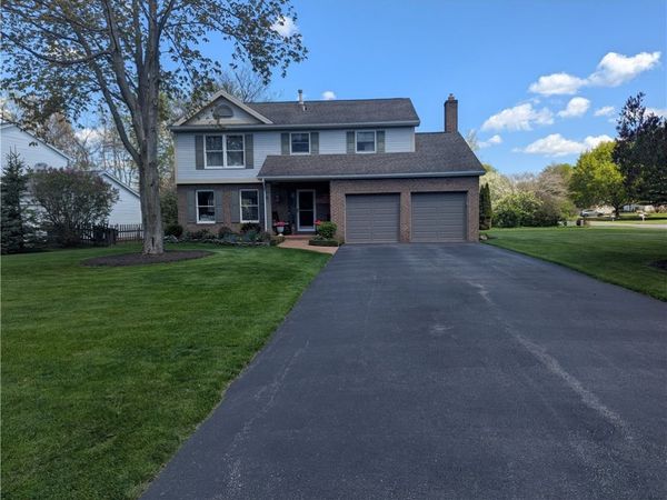 611 Cardile Drive, Webster, NY 14580