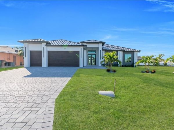 10 SW 35th AVE , CAPE CORAL, FL 33991