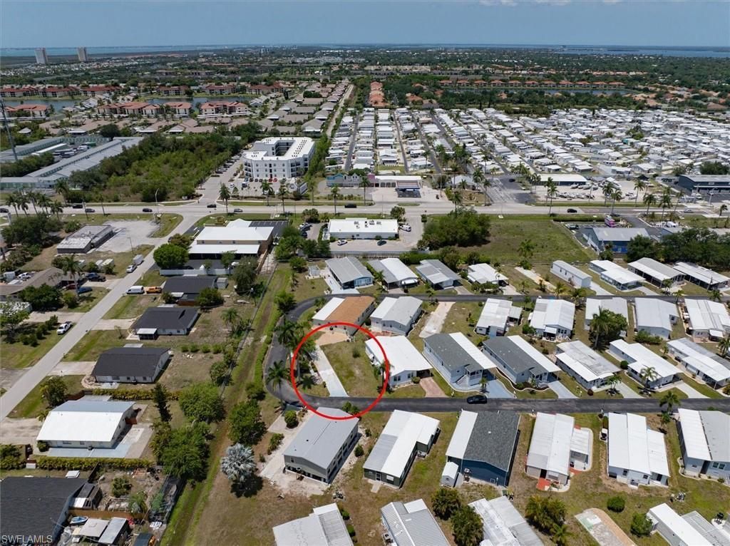 130 Dawn St , Fort Myers, FL 33908 Photo