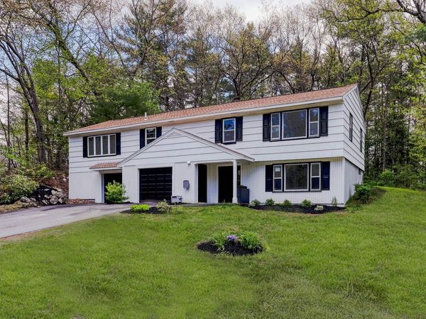 12 Davis Road, Merrimack, NH 03054