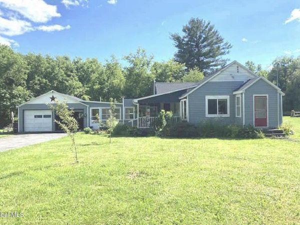 121 Church Street, Howes Cave, NY 12092