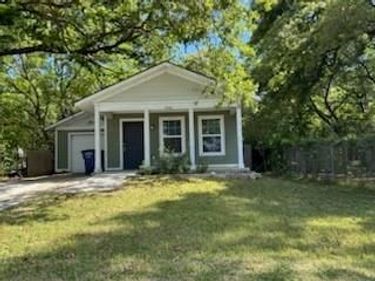4744 Stokes Street, Dallas, TX 75216