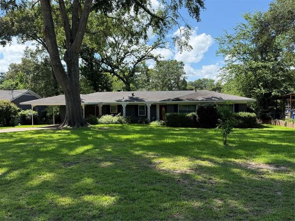 924 Poleman Road, Shreveport, LA 71107