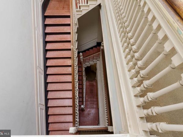 928 N CHARLES STREET, BALTIMORE, MD 21201