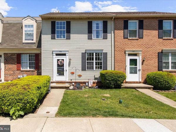 458 LOGAN DRIVE, WESTMINSTER, MD 21157