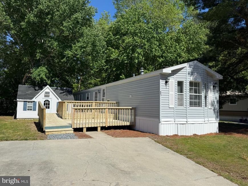 231 Sand Castle Boulevard, Fruitland, MD 21826 Main Photo