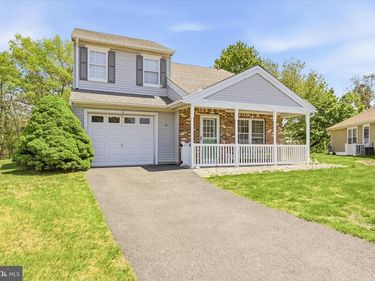 5 ELM COURT, BARNEGAT, NJ 08005