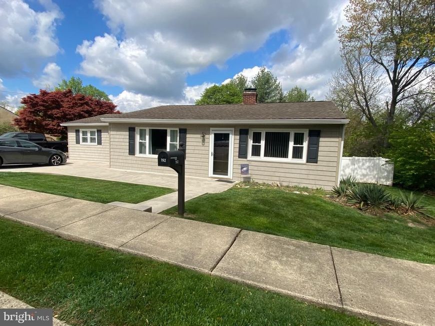 192 Valley Road, Warminster, PA 18974 Main Photo
