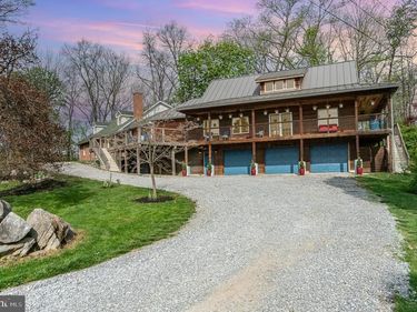99 FOGELSANGER ROAD, SHIPPENSBURG, PA 17257