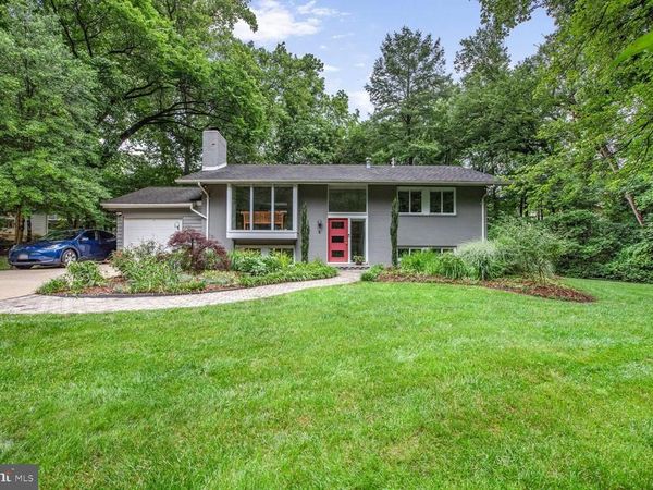 5 PERSIMMON COURT, BETHESDA, MD 20817
