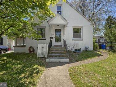 282 DAVIS AVENUE, CLIFTON HEIGHTS, PA 19018