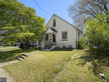 282 DAVIS AVENUE, CLIFTON HEIGHTS, PA 19018