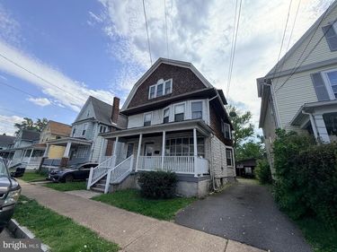 92 ELIZABETH STREET, WILKES BARRE, PA 18702