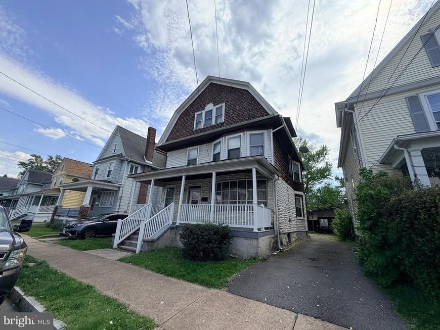92 Elizabeth Street, Wilkes Barre, PA 18702 Main Photo