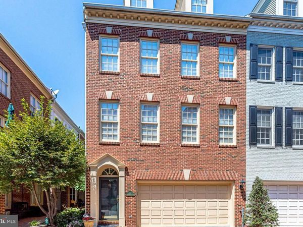 17 ALEXANDER STREET, ALEXANDRIA, VA 22314