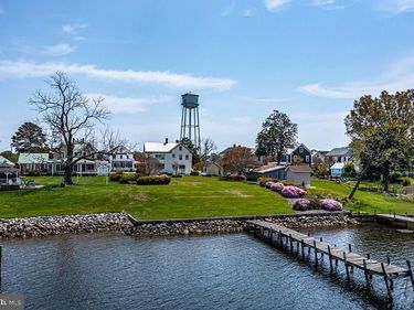 742 MAIN STREET, REEDVILLE, VA 22539