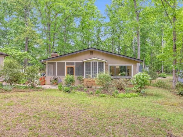 9 GLEN BURNIE RD, PALMYRA, VA 22963