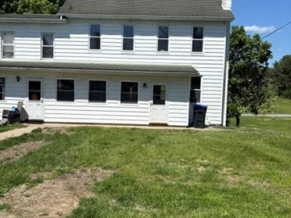 1520 WINDSOR CASTLE ROAD, Unit 1, HAMBURG, PA 19526
