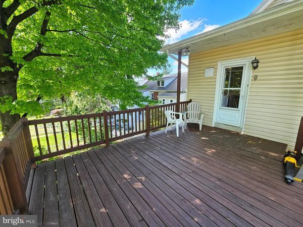 44 W PENN AVENUE, WERNERSVILLE, PA 19565