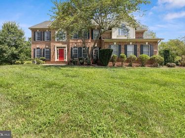 26368 STRATHAVEN COURT, CHANTILLY, VA 20152