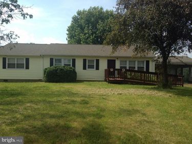 415 VIEWTOWN ROAD, AMISSVILLE, VA 20106