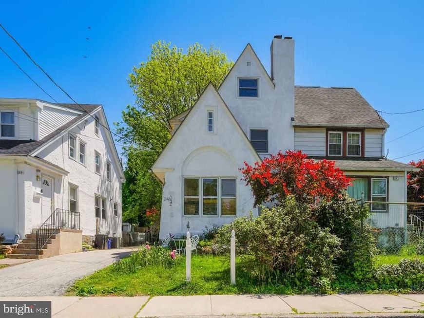 241 Rockingham Road, Unit 3RD FLOOR, Bryn Mawr, PA 19010 Main Photo