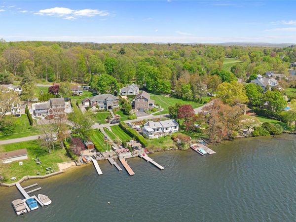 26 Averill Drive, Mahopac, NY 10541