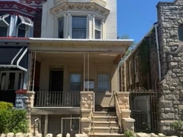 211 N 52ND STREET, PHILADELPHIA, PA 19139
