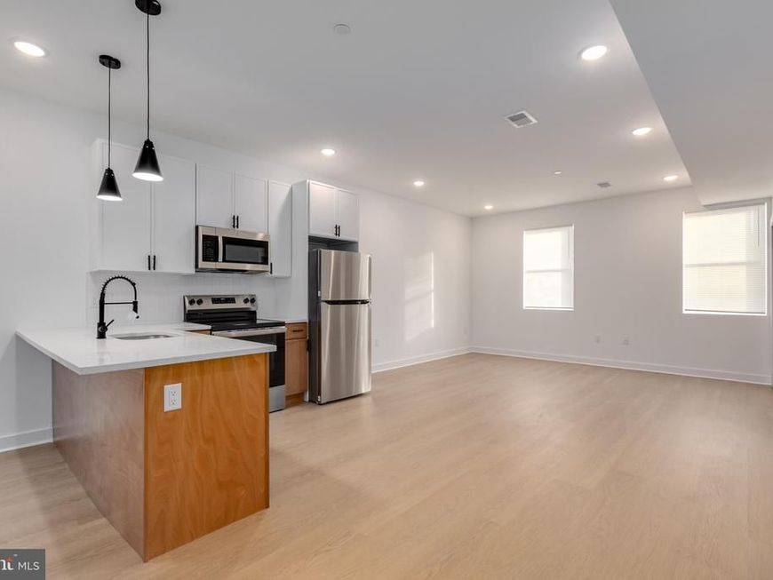2350 N 16th Street, Unit 4, Philadelphia, PA 19132 Main Photo