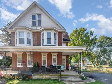 3305 MARKET STREET, CAMP HILL, PA 17011