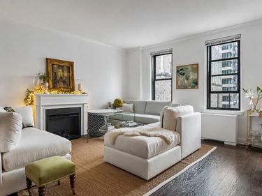135 S 19TH STREET, Unit 1605, PHILADELPHIA, PA 19103