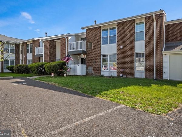 275 GREEN STREET, Unit 4A6, BEVERLY, NJ 08010