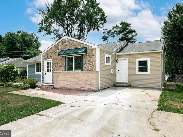 1913 DELICIOUS WAY, CHERRY HILL, NJ 08003