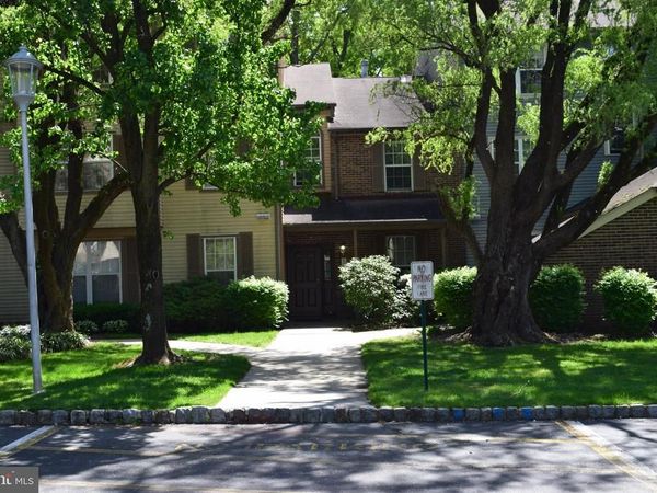 6062 CEDAR COURT, MONMOUTH JUNCTION, NJ 08852
