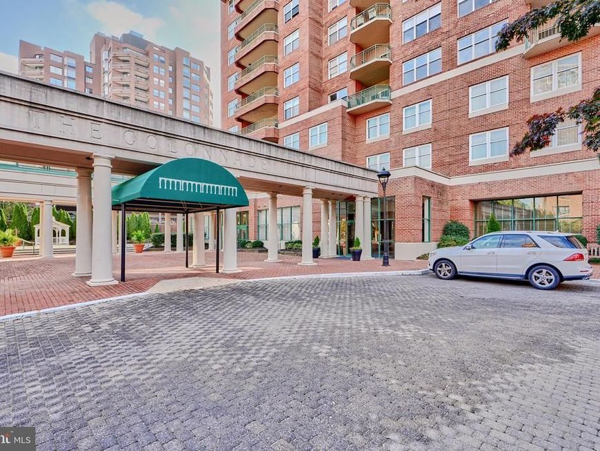 3801 Canterbury Road, Unit 404, Baltimore, MD 21218 Main Photo