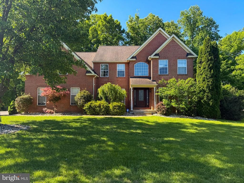 13 Whirlaway Drive, Bear, DE 19701 Main Photo