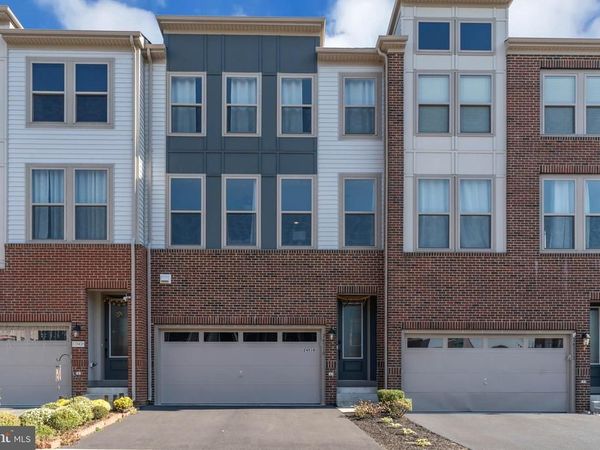 24510 LAUREL THICKET TERRACE, STERLING, VA 20166