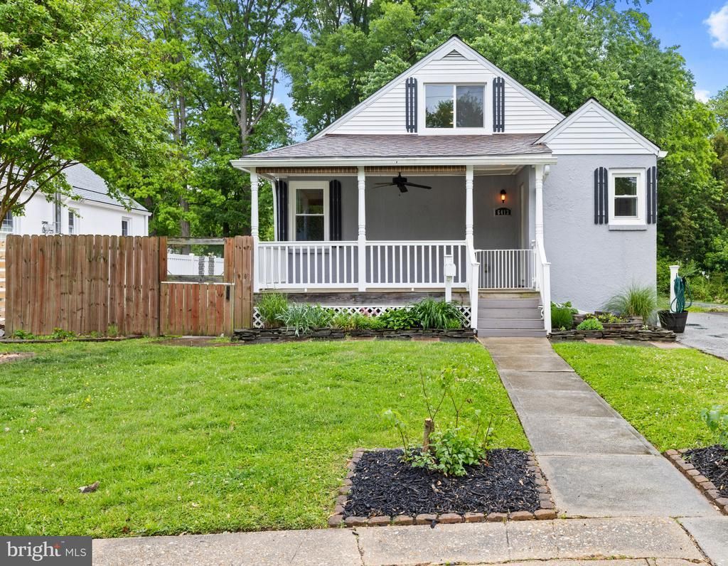 6413 Glenoak Avenue, Baltimore, MD 21214 Main Photo