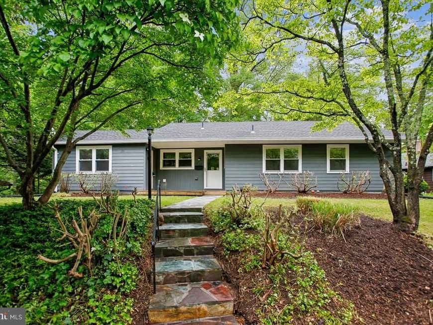 7014 Braeburn Place, Bethesda, MD 20817 Main Photo