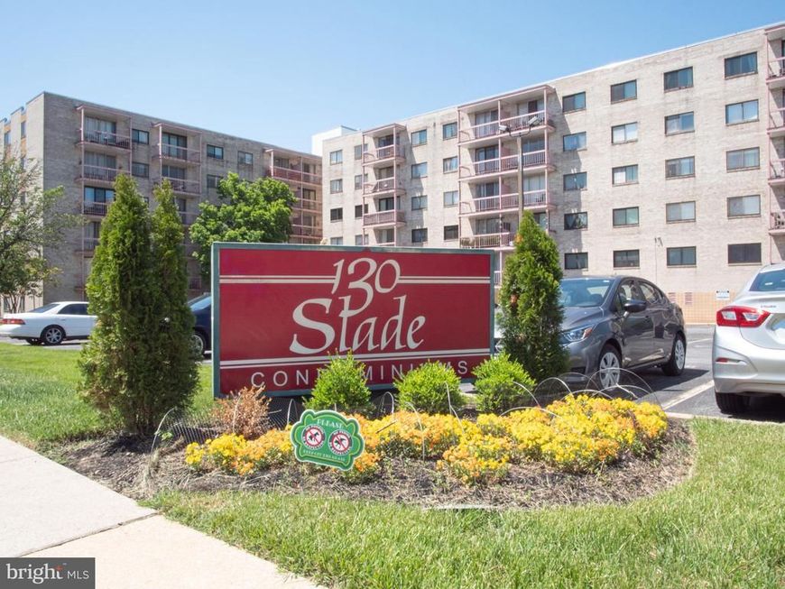 130 Slade Avenue, Unit 203, Baltimore, MD 21208 Main Photo