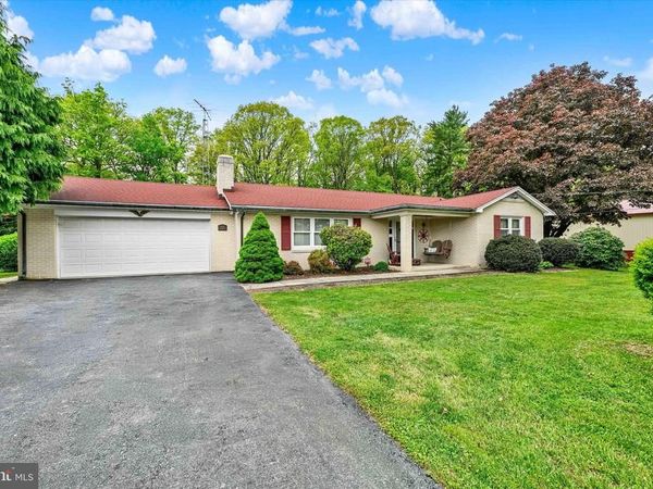 1609 FAIRMOUNT ROAD, HAMPSTEAD, MD 21074