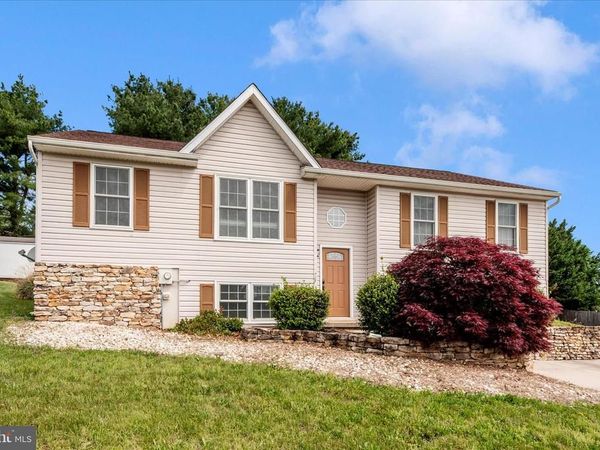 127 SUNHIGH DRIVE, THURMONT, MD 21788