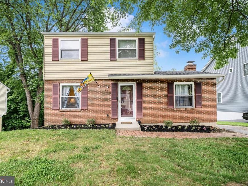212 Wintergreen Lane, Brunswick, MD 21716 Main Photo