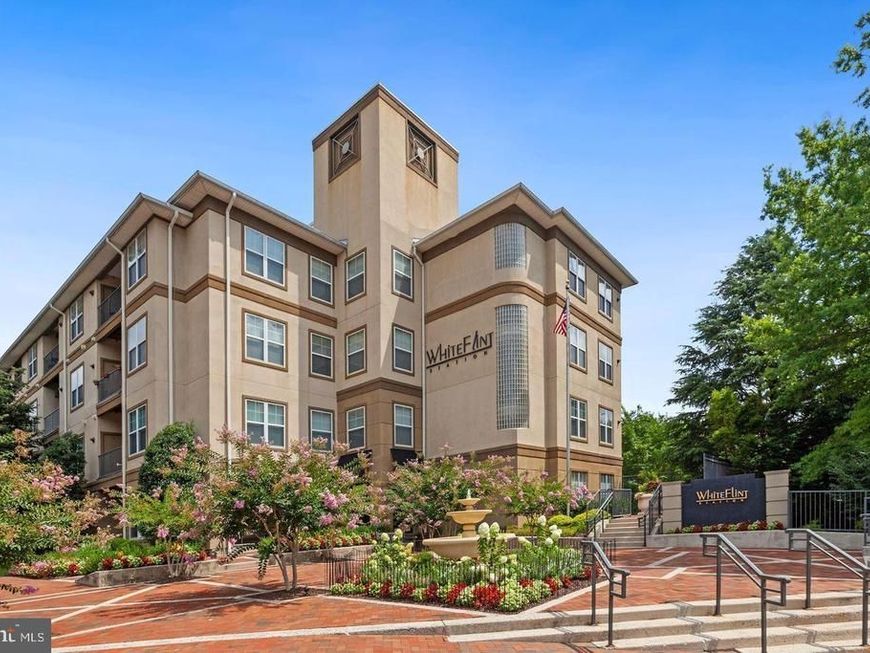 11800 Old Georgetown, Unit 1305, North Bethesda, MD 20852 Main Photo