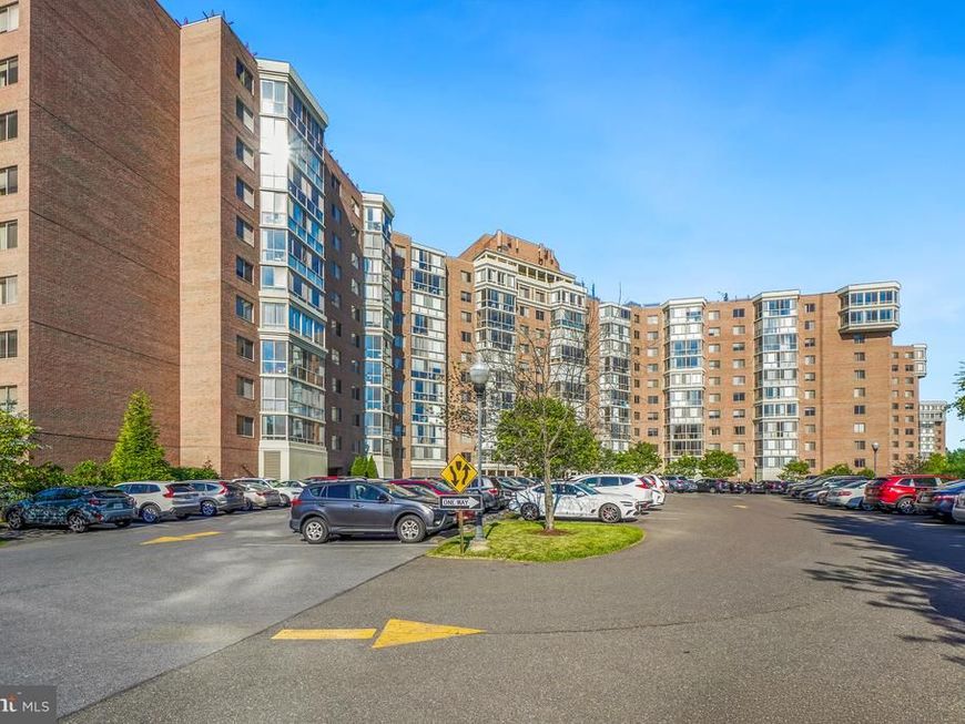 3200 N Leisure World Boulevard, Unit 711, Silver Spring, MD 20906 Main Photo