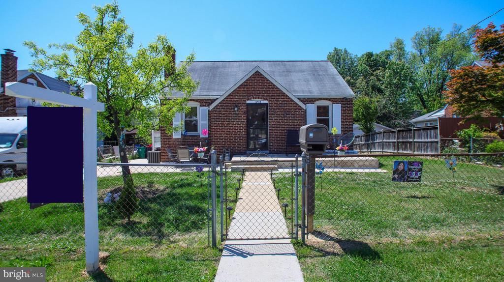 3709 Kennedy Place, Hyattsville, MD 20782 Main Photo