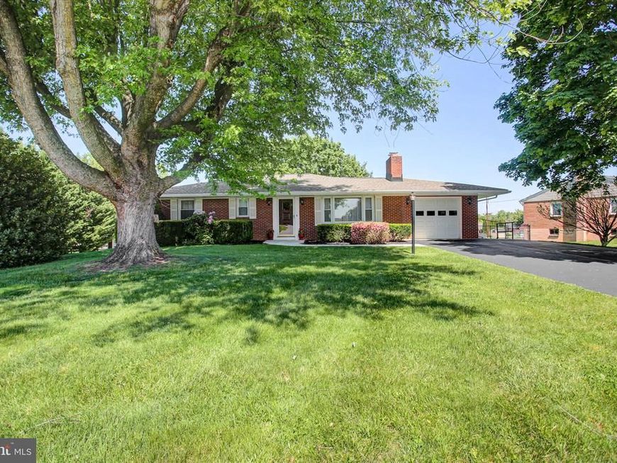 13606 Dixie Drive, Hagerstown, MD 21742 Main Photo